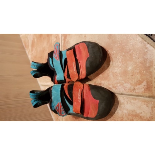 La Sportiva UK Yellow Black Katana